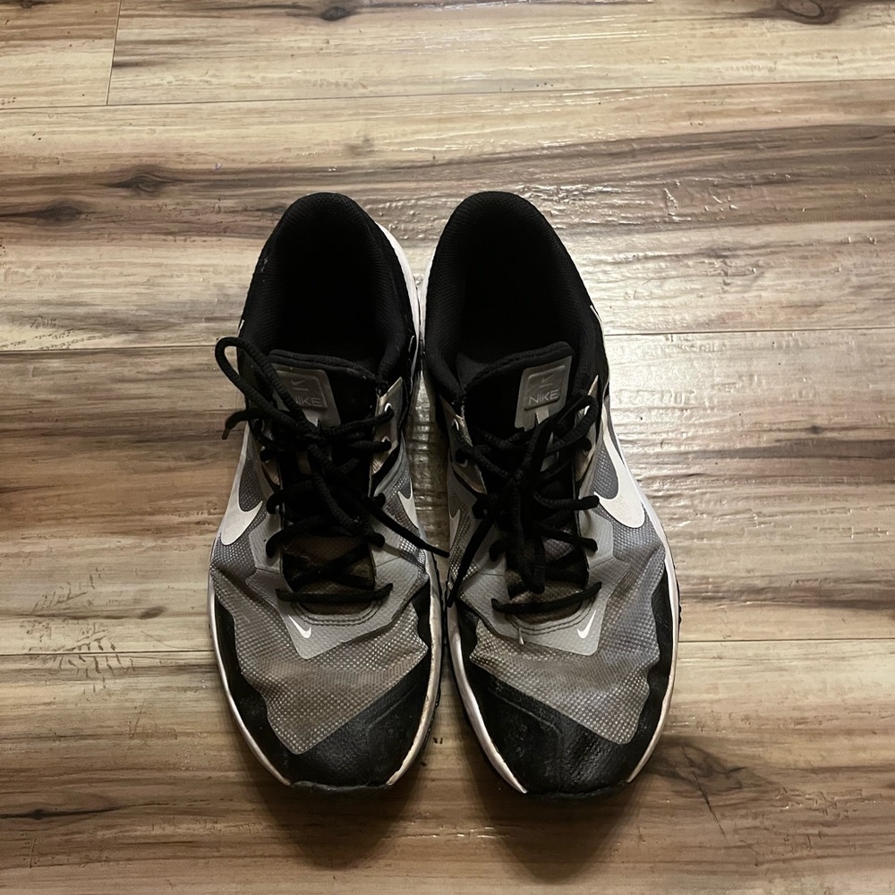 Nike Black Athletic Sneakers OBO